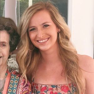 Meet your Posher, Jessica